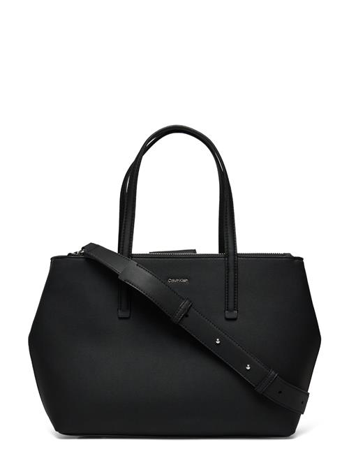 Se Calvin Klein Ck Must Tote Md Calvin Klein Black ved Booztlet