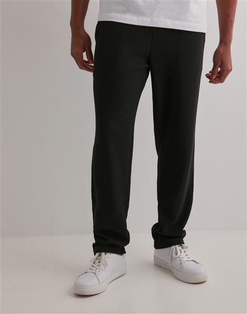 Selected Homme SLHSTRAIGHT196-Plisse Trouser Ex Bukser Sort