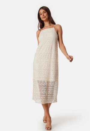 Se VERO MODA Vmmaya singlet calf dress Birch L ved Bubbleroom