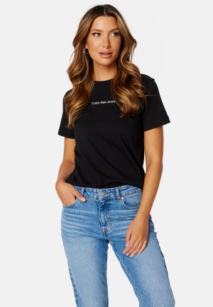 Se Calvin Klein Jeans Institutional Straight Tee Black S ved Bubbleroom