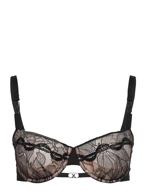 Se Chantelle X Xtravagant Half-Cup Half-Foam Bra Chantelle X Black ved Booztlet