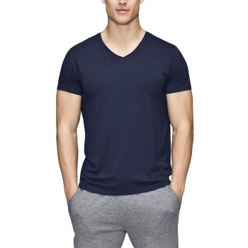 Se JBS of Denmark Bamboo Blend V-neck T-shirt Marineblå Small Herre ved Timarco