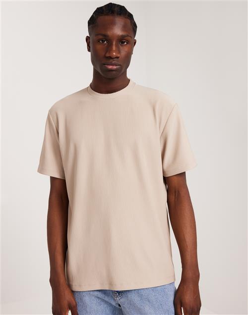 Selected Homme Slhrelax-Plisse Tee Ex T-Shirt & Singletter Beige