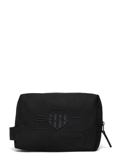 Se GANT Tonal Shield Wash Bag GANT Black ved Booztlet