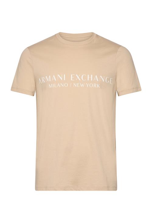 Se Armani Exchange T-Shirt Armani Exchange Cream ved Booztlet