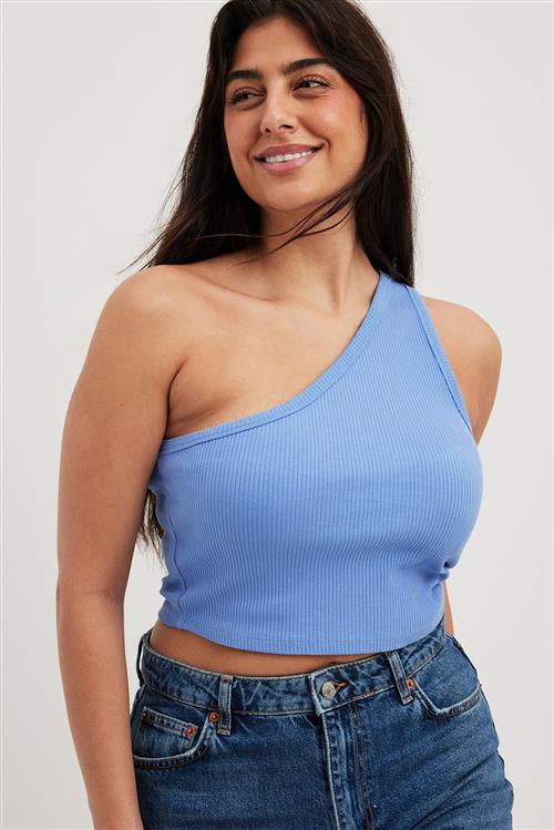 Se NA-KD Basic Ribbet top med en skulder - Blue ved NA-KD