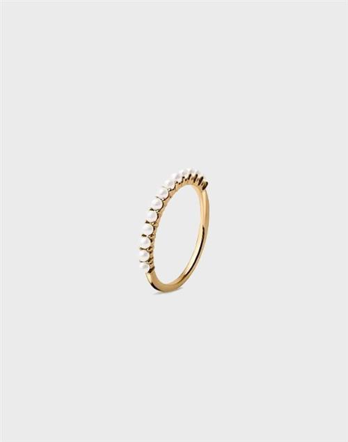 Se Muli Collection - Guld - Thin Pearl Ring ved Nelly