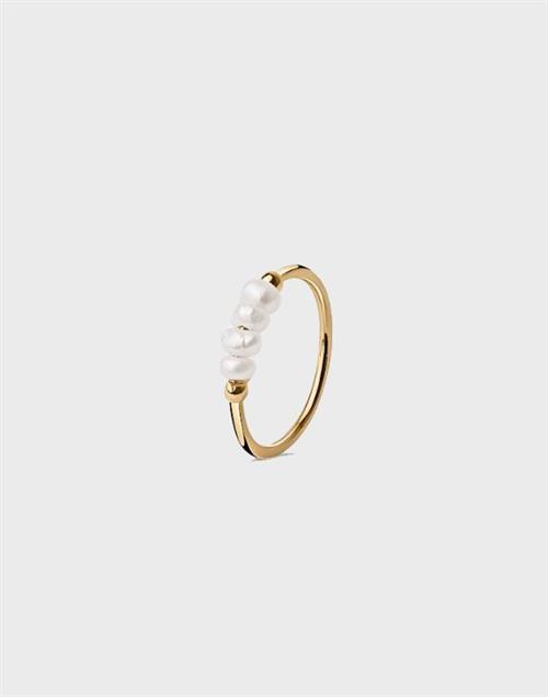 Se Muli Collection - Guld - Pearl Ring ved Nelly