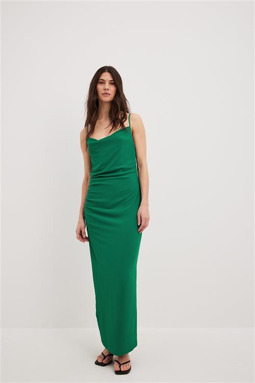 NA-KD Party Midi chiffonkjole - Green