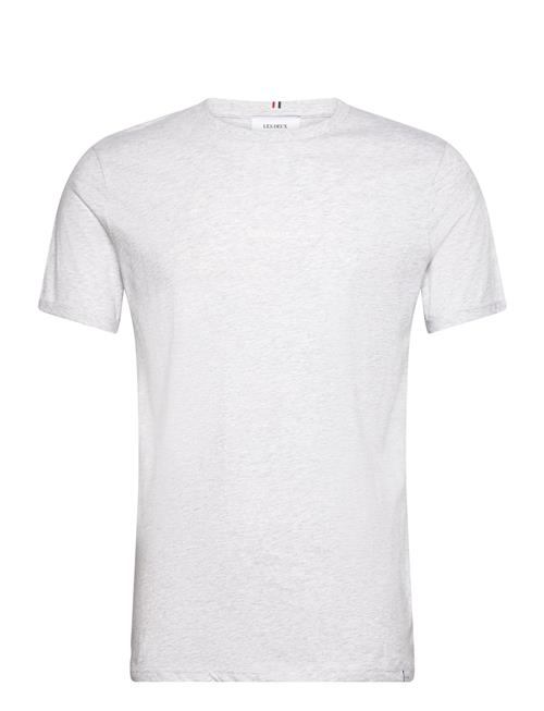 Se Les Deux Lens T-Shirt - Seasonal Les Deux Grey ved Booztlet