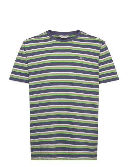 Se GANT Striped Shield T-Shirt GANT Green ved Booztlet