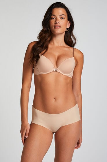 Se Hunkemöller Invisible shorts Beige ved Hunkemøller