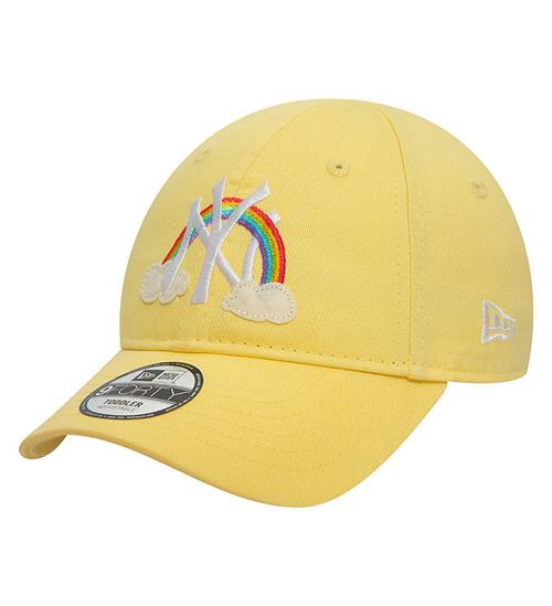 Se New Era New Era Kasket - 9Forty - New York Yankees - Pastel Gul m. Regnb ved KidsWorld