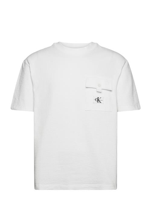 Se Calvin Klein Jeans Texture Pocket Ss Tee Calvin Klein Jeans White ved Booztlet