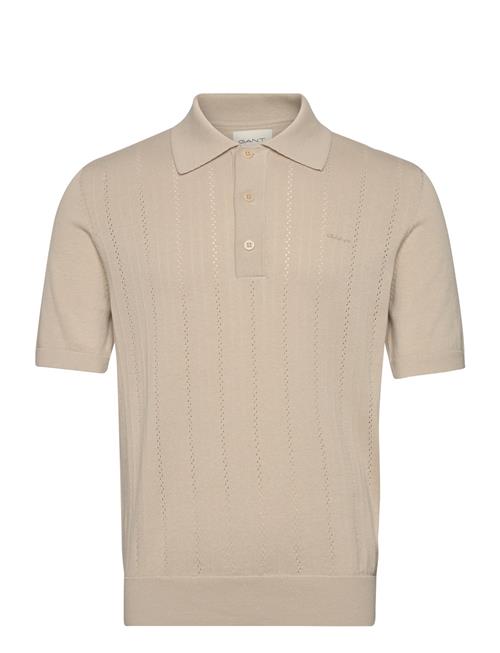 Se GANT Pointelle Textured Ss Polo GANT Beige ved Booztlet