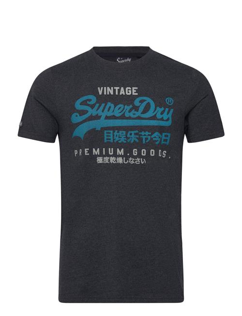 Se Superdry Vl Premium Goods Graphic Tee Superdry Navy ved Booztlet