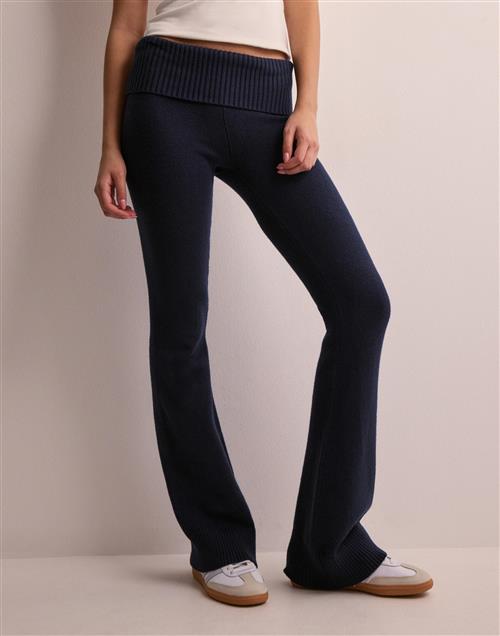 Nelly - Blå - Tight Rib Knit Pants