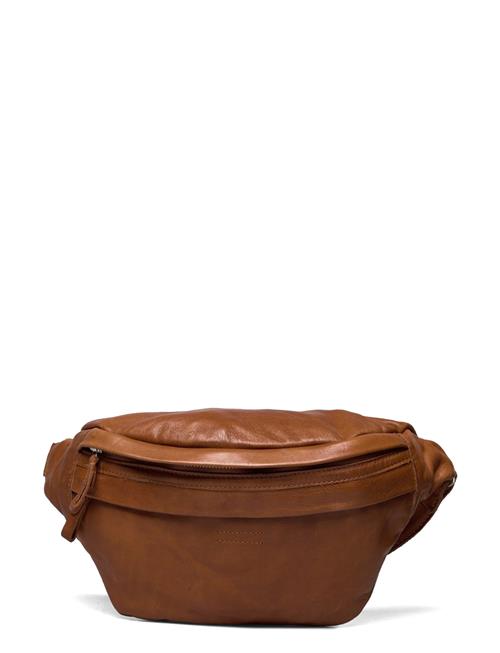 Se Still Nordic Basic Bumbag Still Nordic Brown ved Booztlet