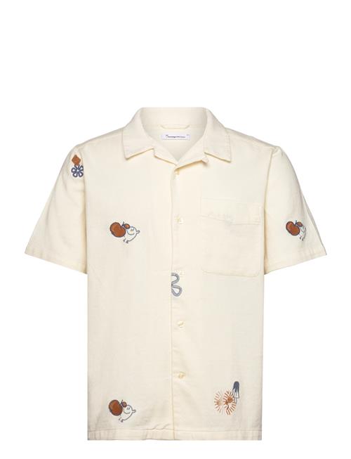 Box Fit Short Sleeve Shirt With Emb Knowledge Cotton Apparel Cream