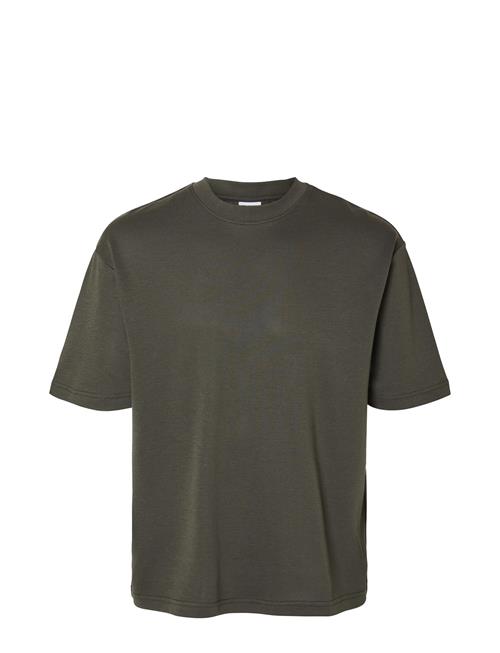 Se Selected Homme Slhlooseoscar Ss O-Neck Tee Noos Selected Homme Green ved Booztlet