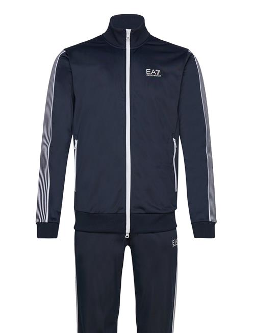 Se EA7 Tracksuit EA7 Navy ved Booztlet