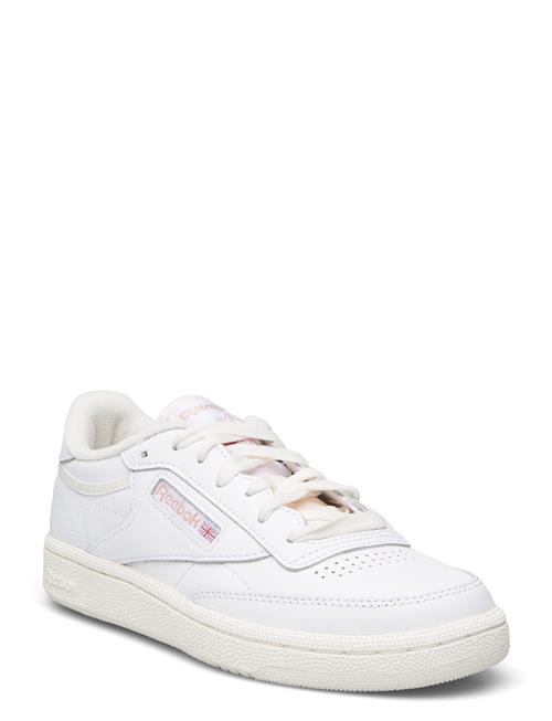 Se Club C 85 Reebok Classics White ved Booztlet