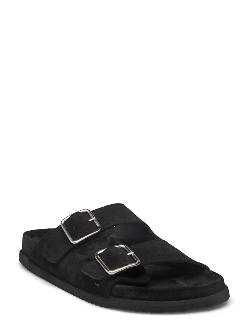 Se Garment Project Blake Sandal - Black Suede Garment Project Black ved Booztlet