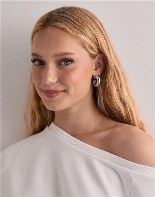 Nelly - Sølv - Bold Hoops