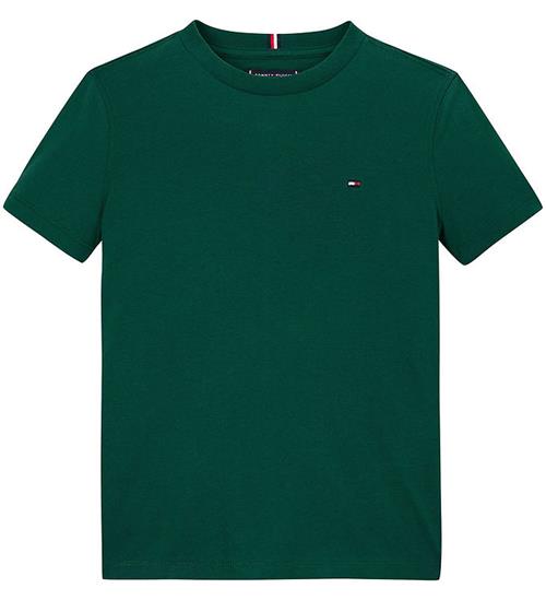 Se Tommy Hilfiger T-shirt - Essential Cotton - Ornamental Green ved KidsWorld