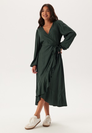 Se Happy Holly Puff Sleeve Viscose Wrap Dress Dusty green/Patterned 32/34 ved Bubbleroom