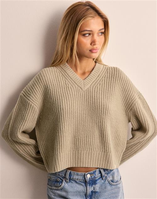 Se Calvin Klein Jeans - Beige - Chunky V-Neck Sweater ved Nelly