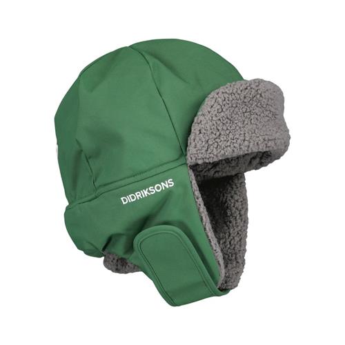 Se Didriksons BIGGLES CAP 6  Pine Green | Grønn | 50 cm ved Babyshop