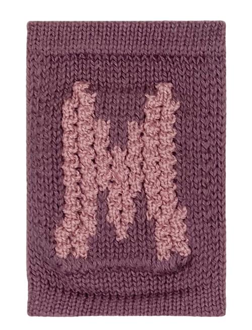 Se Smallstuff Knitted Letter M, Rose Smallstuff Pink ved Booztlet