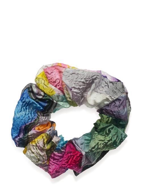 Se STINE GOYA Sgscrunchie, 2019 Textured Crinkled STINE GOYA Patterned ved Booztlet