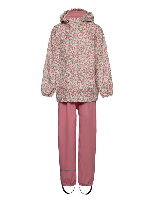 Se CeLaVi Rainwear Set - Aop CeLaVi Pink ved Booztlet