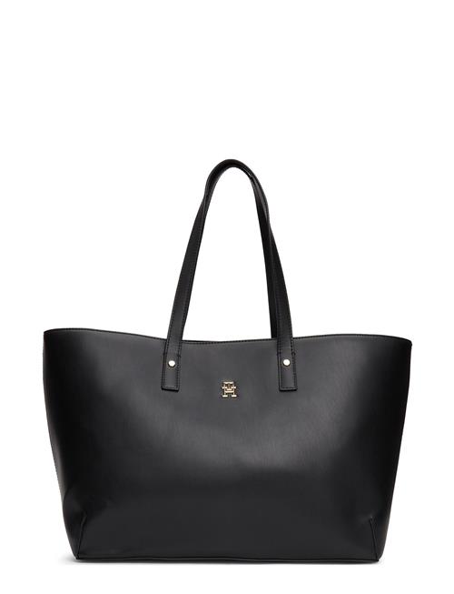 Se Tommy Hilfiger Th Chic Tote Tommy Hilfiger Black ved Booztlet