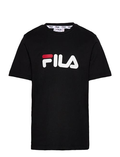 Se FILA Solberg Classic Logo Tee FILA Black ved Booztlet