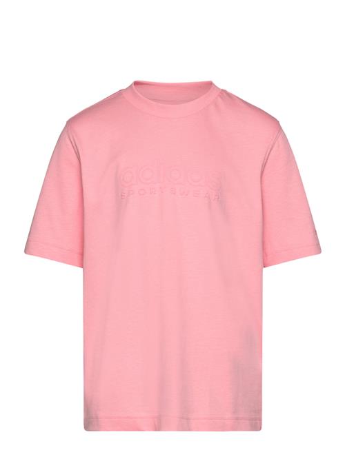 Se adidas Sportswear J Szn Gfx Tee Adidas Sportswear Pink ved Booztlet