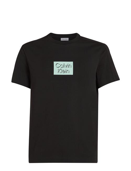 Se Calvin Klein Cut Out Shadow Logo T-Shirt Calvin Klein Black ved Booztlet