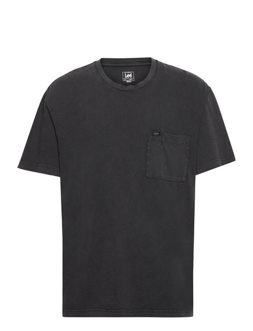 Se Lee Jeans Relaxed Pocket Tee Lee Jeans Black ved Booztlet