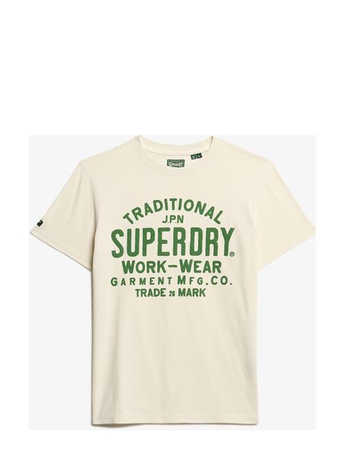 Se Superdry Machined Goods Workwear Tee Superdry Cream ved Booztlet