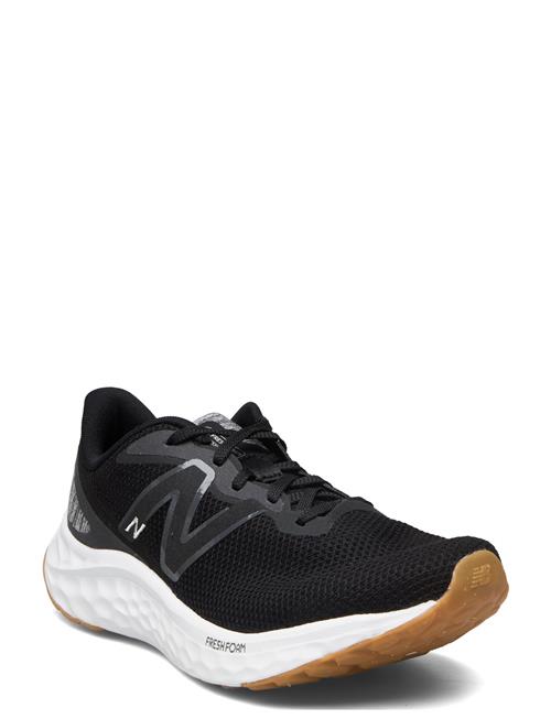 Se New Balance Fresh Foam Arishi V4 New Balance Black ved Booztlet