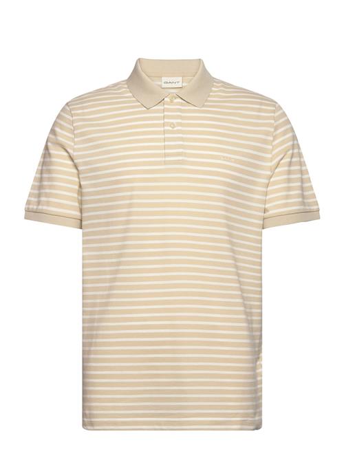 Se GANT Striped Ss Pique Polo GANT Beige ved Booztlet