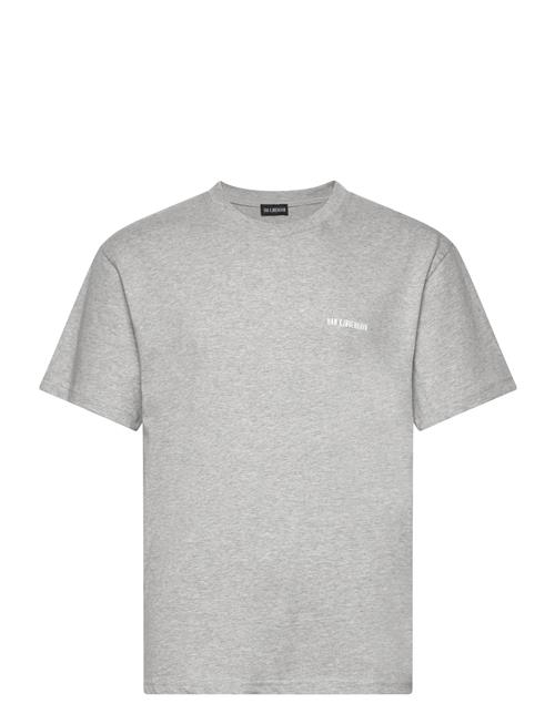 Se HAN Kjøbenhavn Boxy Tee S/S Artwork HAN Kjøbenhavn Grey ved Booztlet