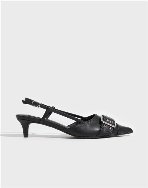 Nelly - Sort - Pointy Buckle Slingback