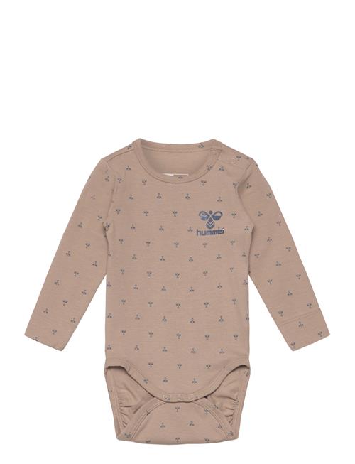 Se Hummel Hmlbeesy Body L/S Hummel Beige ved Booztlet