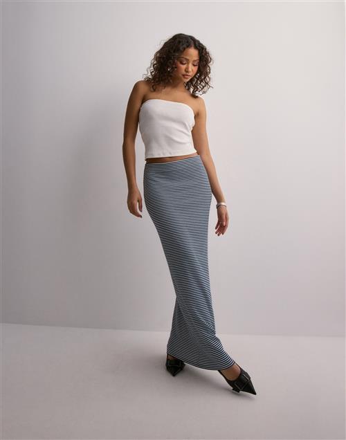 Nelly - Blå - I Love It Maxi Skirt