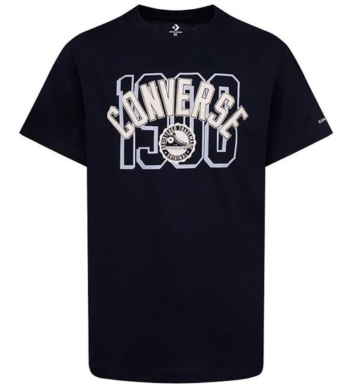 Se Converse Converse T-shirt - Classic Arc Logo - Sort ved KidsWorld