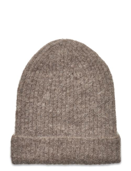 Se Balmuir Mia Beanie Balmuir Beige ved Booztlet