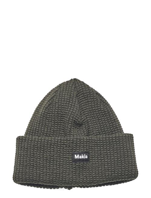 Se Makia Enso Beanie Makia Green ved Booztlet